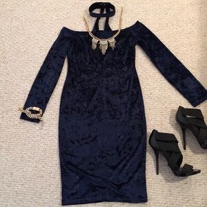 Long Sleeve Navy Body Con Dress